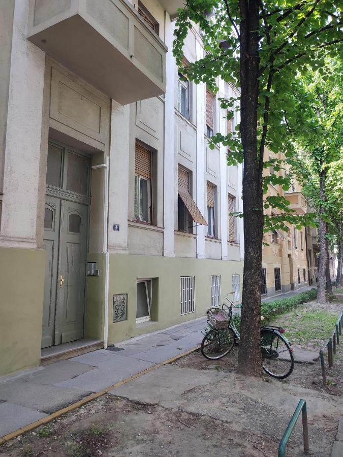 Center Danube Street Apartment Novi Sad Eksteriør billede